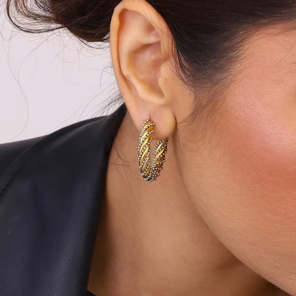 Orelis - Alvora #GoldHoopEarrings #skinfriendlyjewelry #StatementJewelry