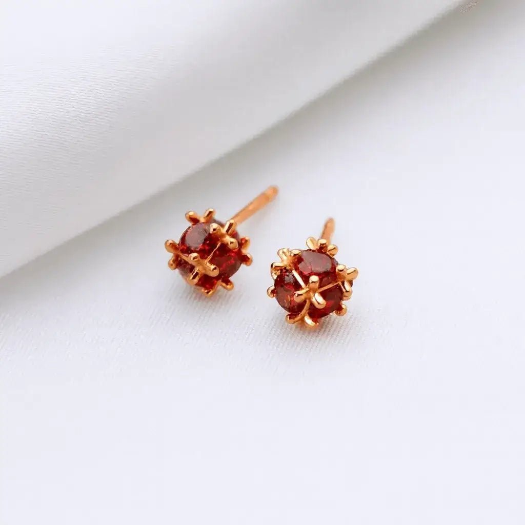 Alvora Emberlyn Silver Stud Earrings – Modern Vintage Jewelry