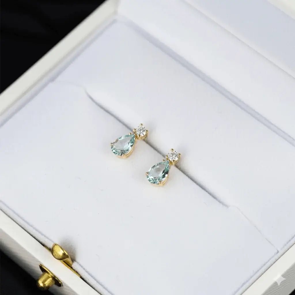 Alvora Merivine Vintage Minimalist Gold Stud Earrings