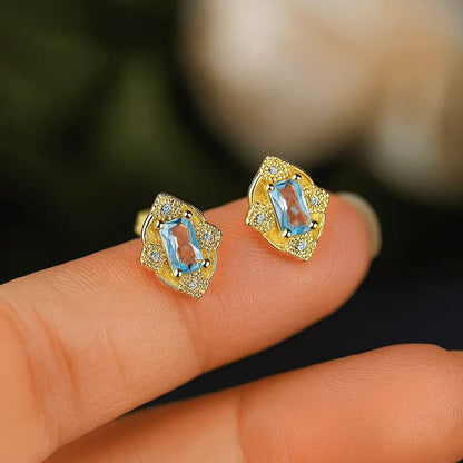 Alvora Aurenza Blue Gem Earrings – Vintage 18K Gold Elegance Jewelry