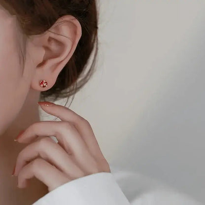 Alvora Emberlyn Silver Stud Earrings – Modern Vintage Jewelry