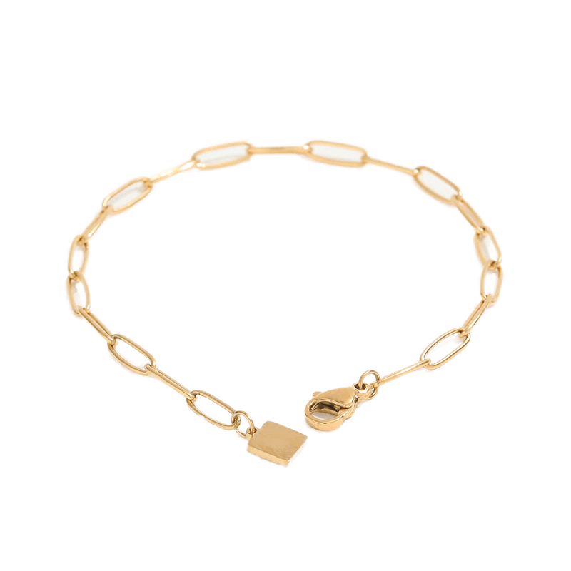 Linéa - Alvora #skinfriendlyjewelry #waterproofjewelry 18k gold paperclip bracelet