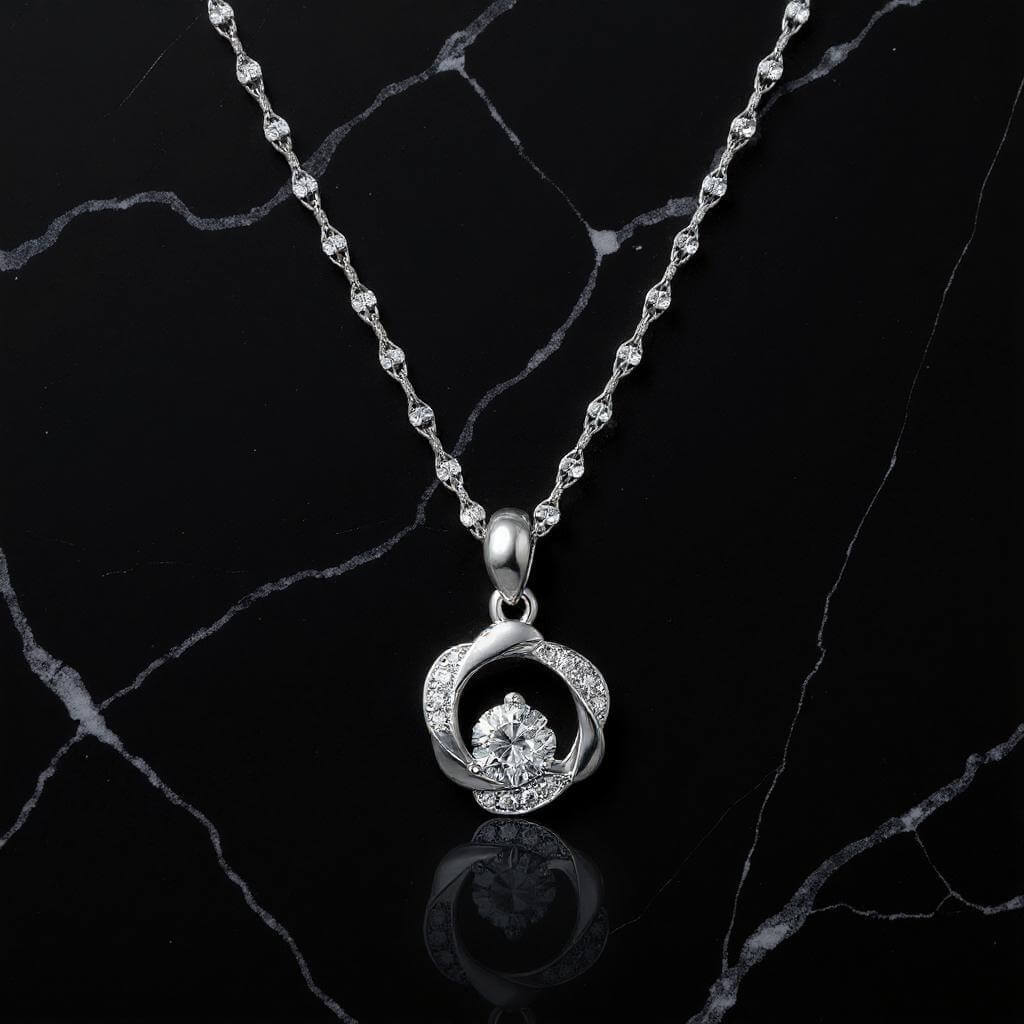Liora Silve Necklace- Alvora
