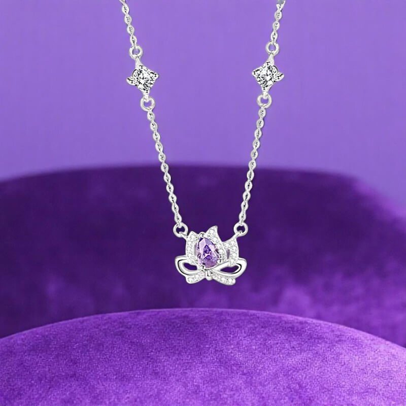 Loturel N Silver Necklace- Alvora