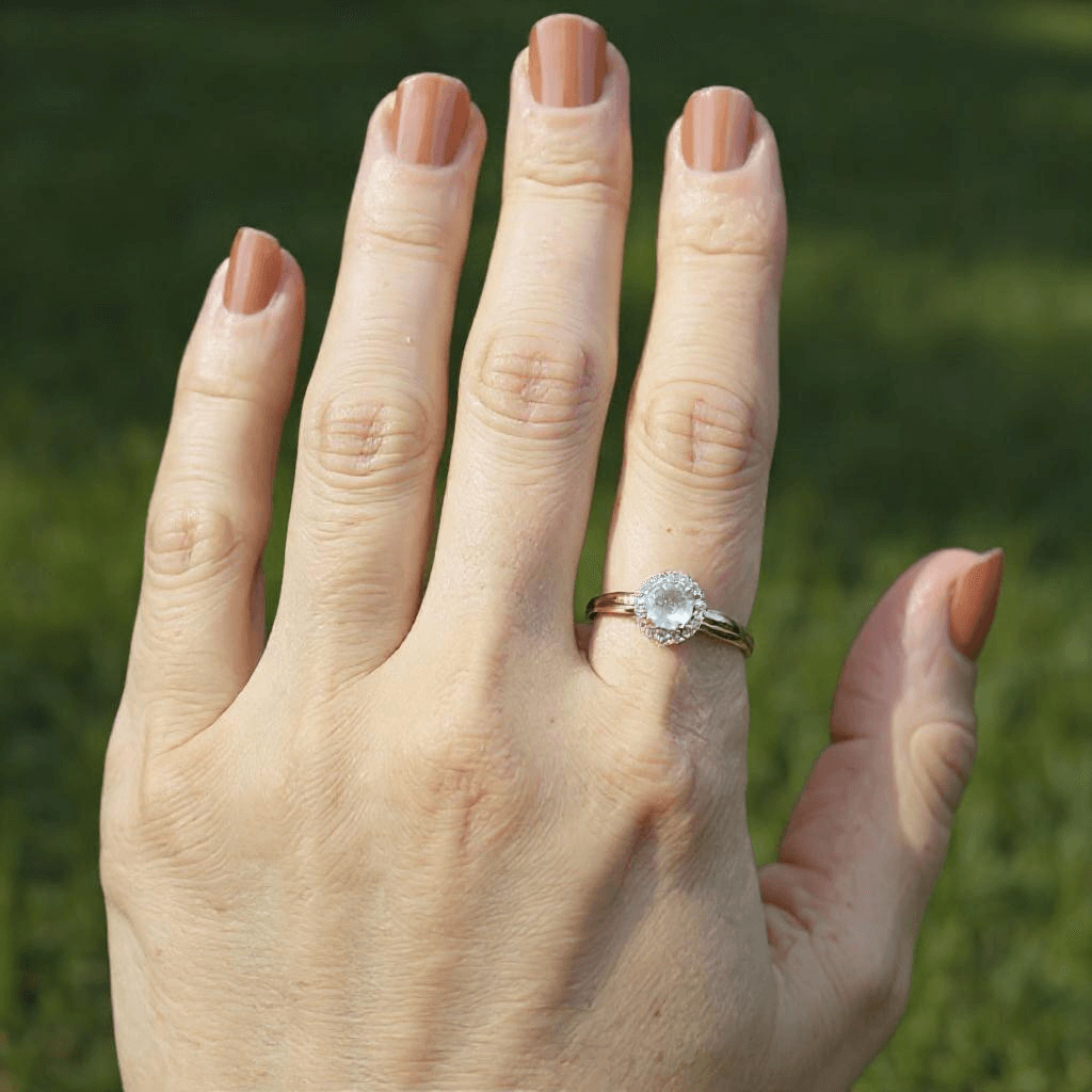 Lunaria Gold Ring - Alvora