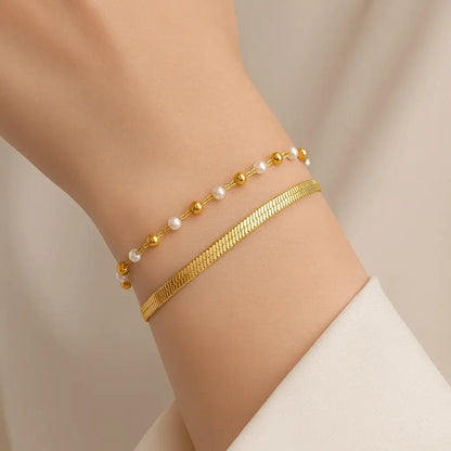 Alvora Meliora Bracelet | Elegant Gold & Pearl Design | Waterproof Jewelry