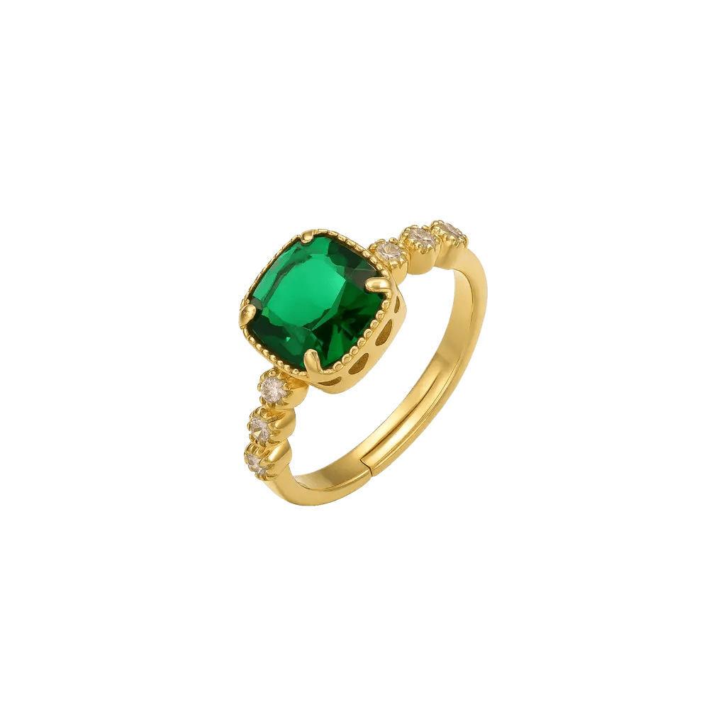 Vintage gold emerald ring – Oliviyo Ring by Alvora, featuring a deep green gemstone and 18K gold-plated finish.