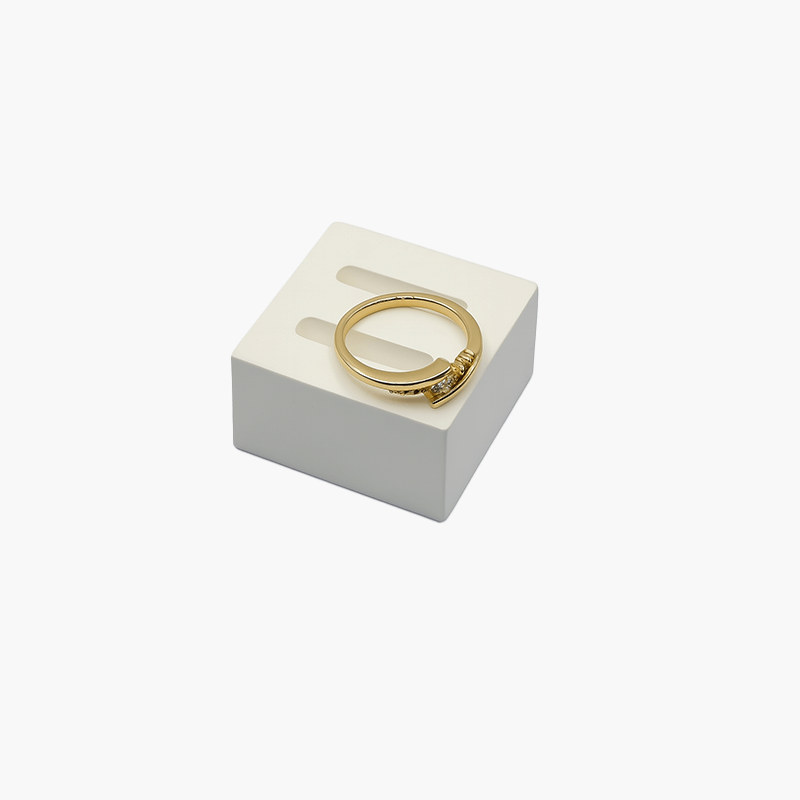 Soluna 18K Gold Ring - Alvora