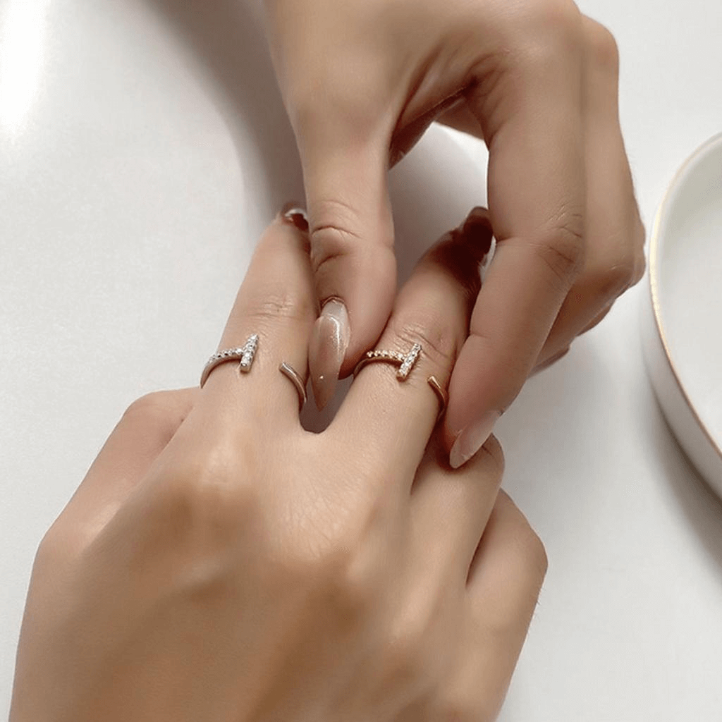 T-Luxe - Alvora adjustable zircon ring gift for her minimalist silver rings