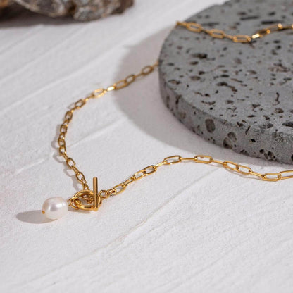 Varella - Alvora #skinfriendlyjewelry #waterproofjewelry 18k gold necklace