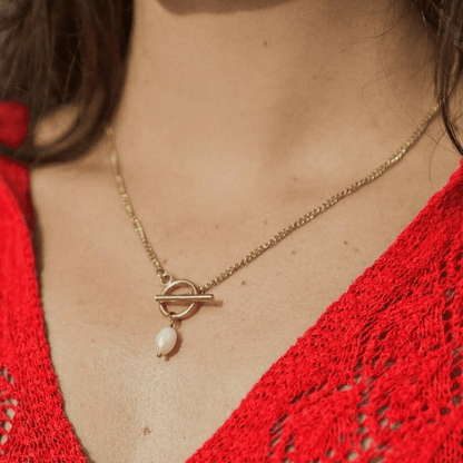 Varella - Alvora #skinfriendlyjewelry #waterproofjewelry 18k gold necklace