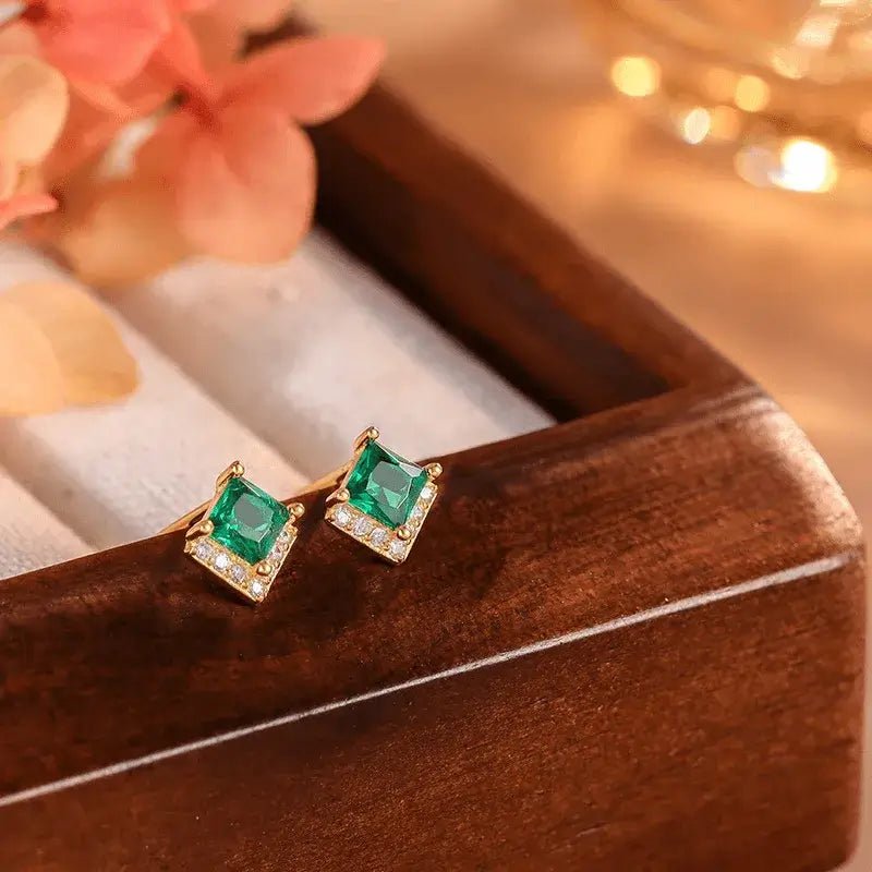 Alvora Verdessa Earrings – Vintage Gold & Silver, Modern Elegance 
