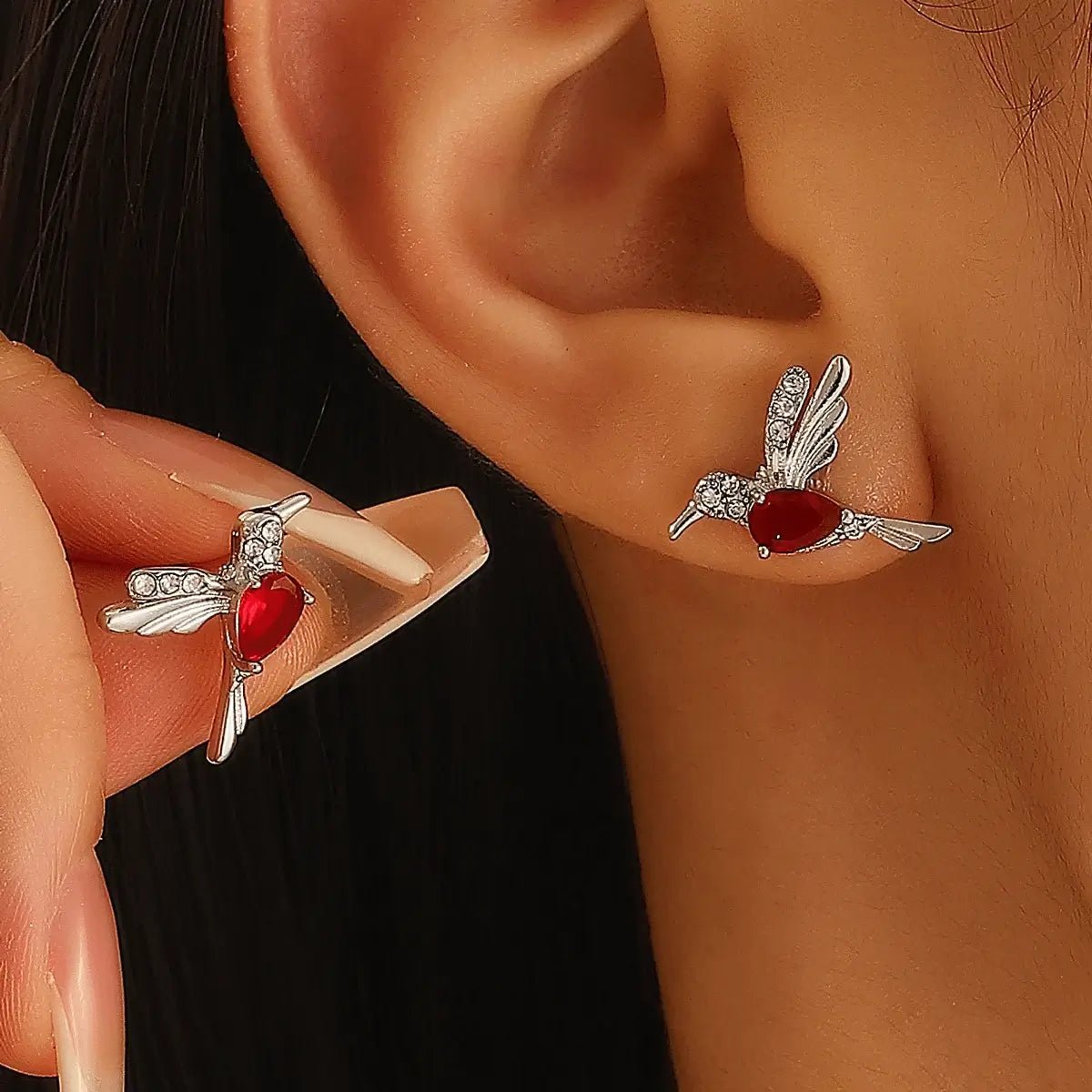 Alvora Zyra Stud Earrings – Premium jewelry